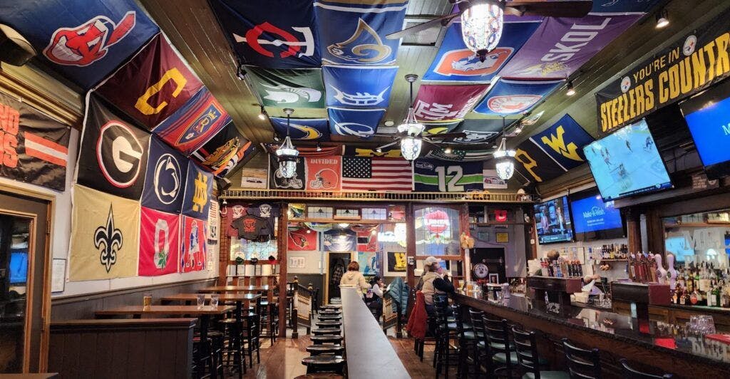 melvin-s-public-house-004