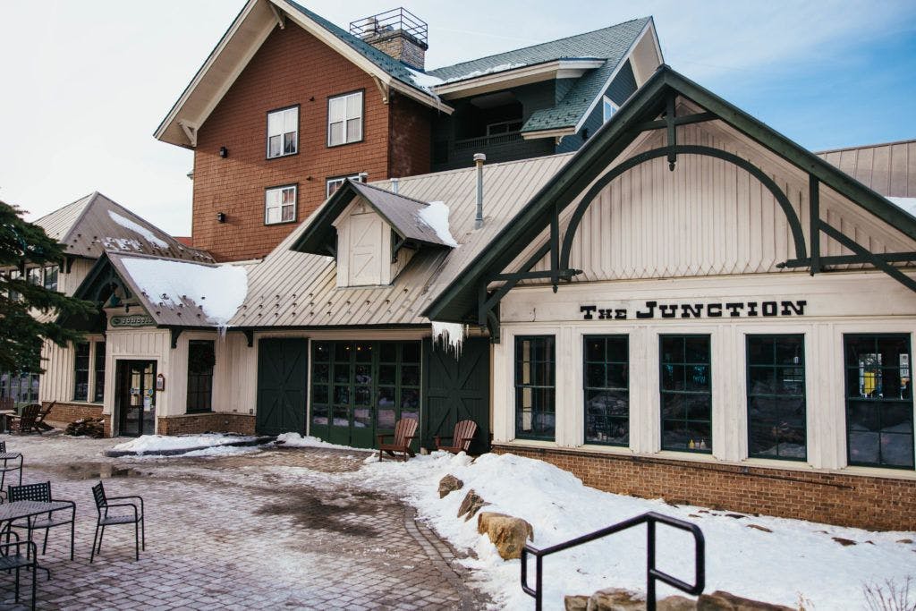 the-junction-ale-house-002
