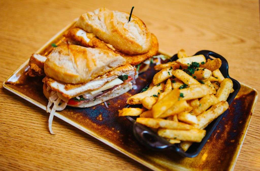 the-table-at-junipine-002