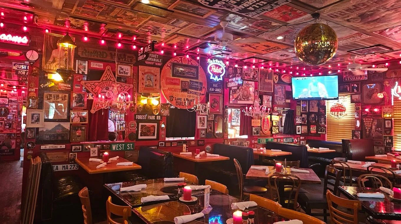 Red Bar 1.jpg
