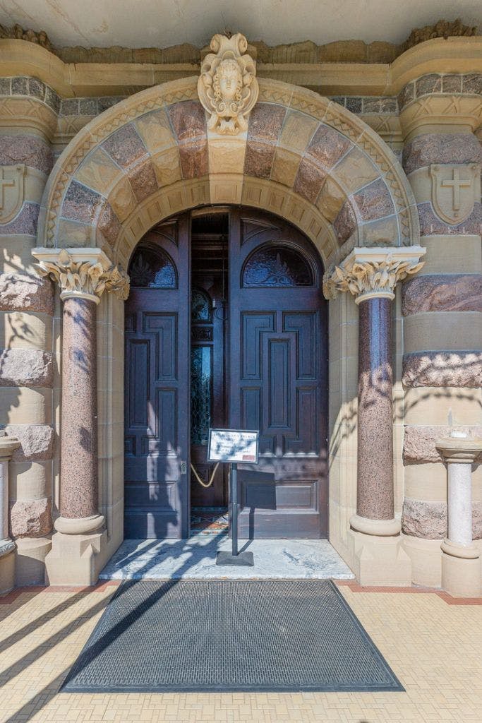 1892-bishop-s-palace-022