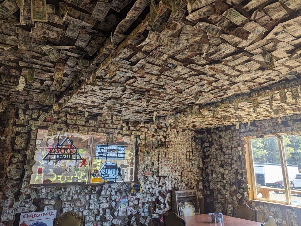 secesh-stage-stop-002