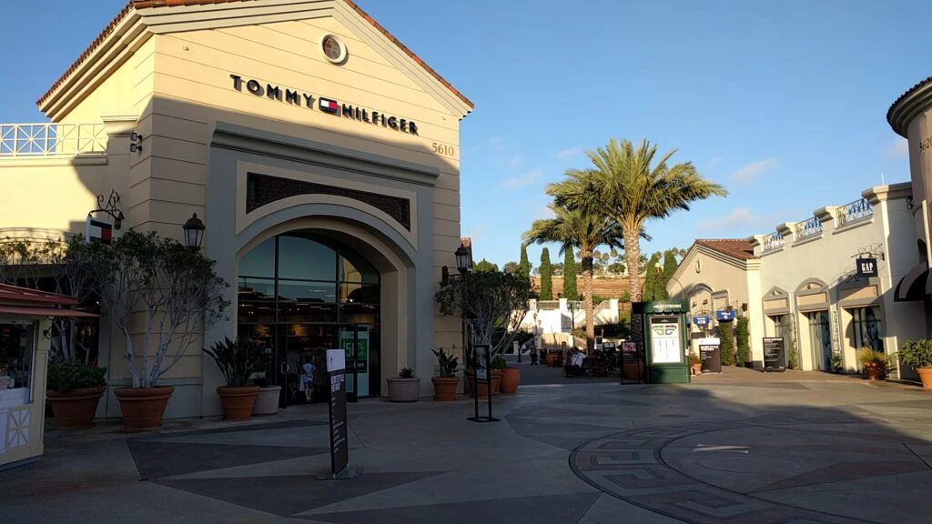 carlsbad-premium-outlets-009