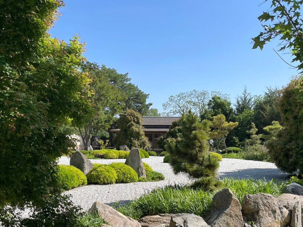 japanese-garden-of-peace-014