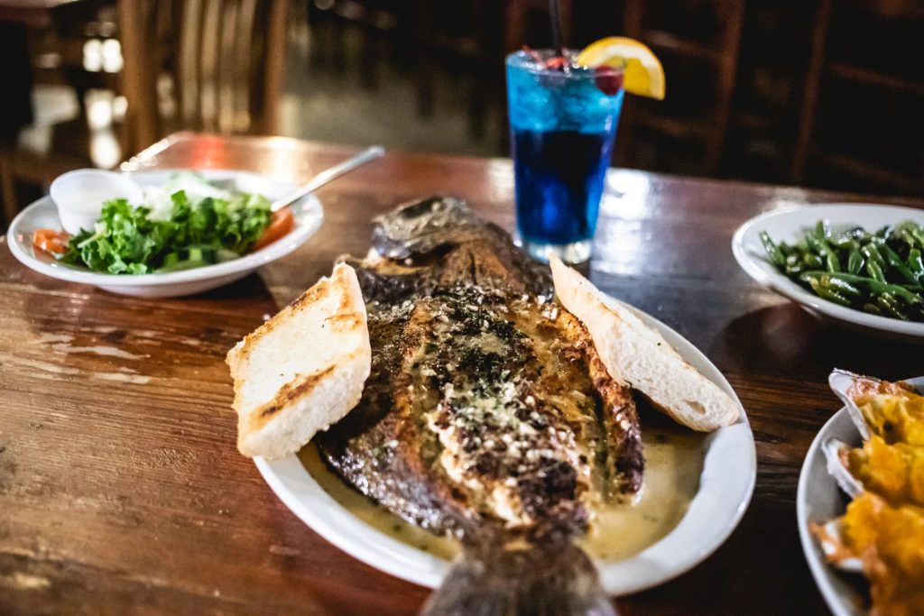 black-pearl-oyster-bar-009