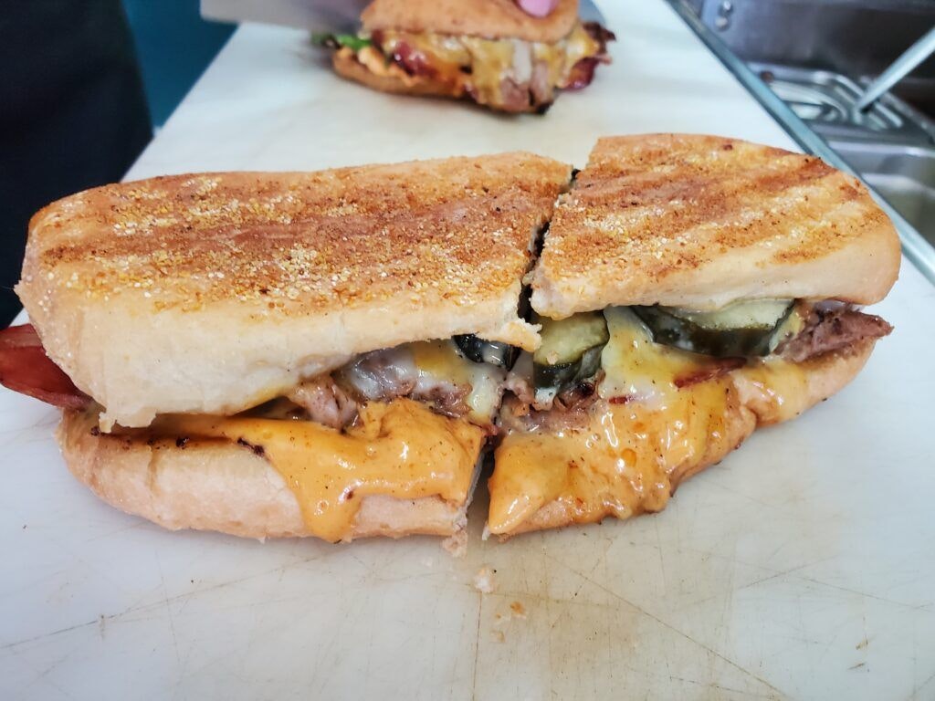 otto-s-food-cart-002