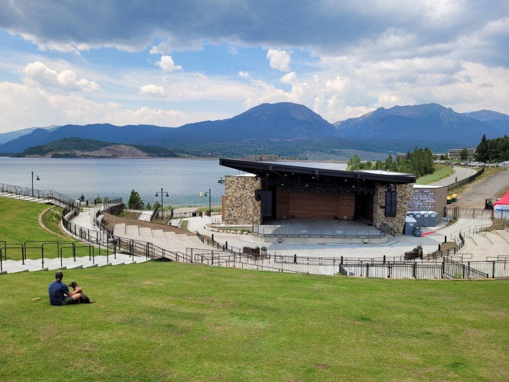 dillon-amphitheater-004
