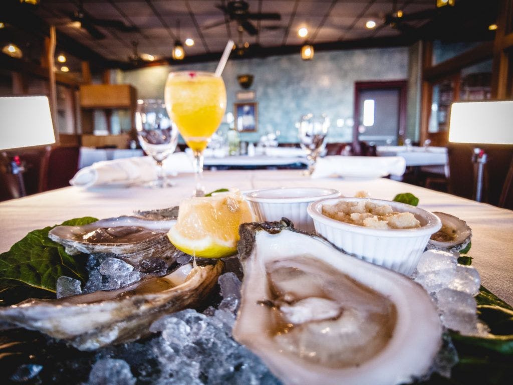 gaido-s-seafood-restaurant-001