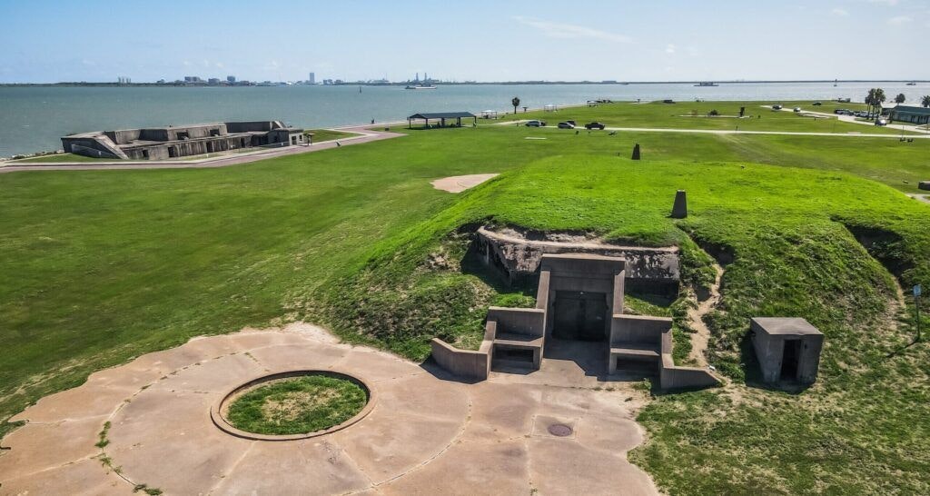 fort-travis-park-001