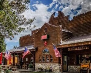 connie-s-restaurant-and-saloon-001