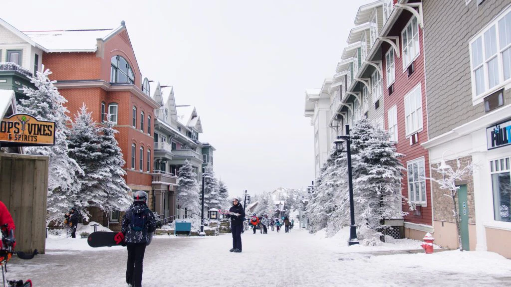 snowshoe-village-013