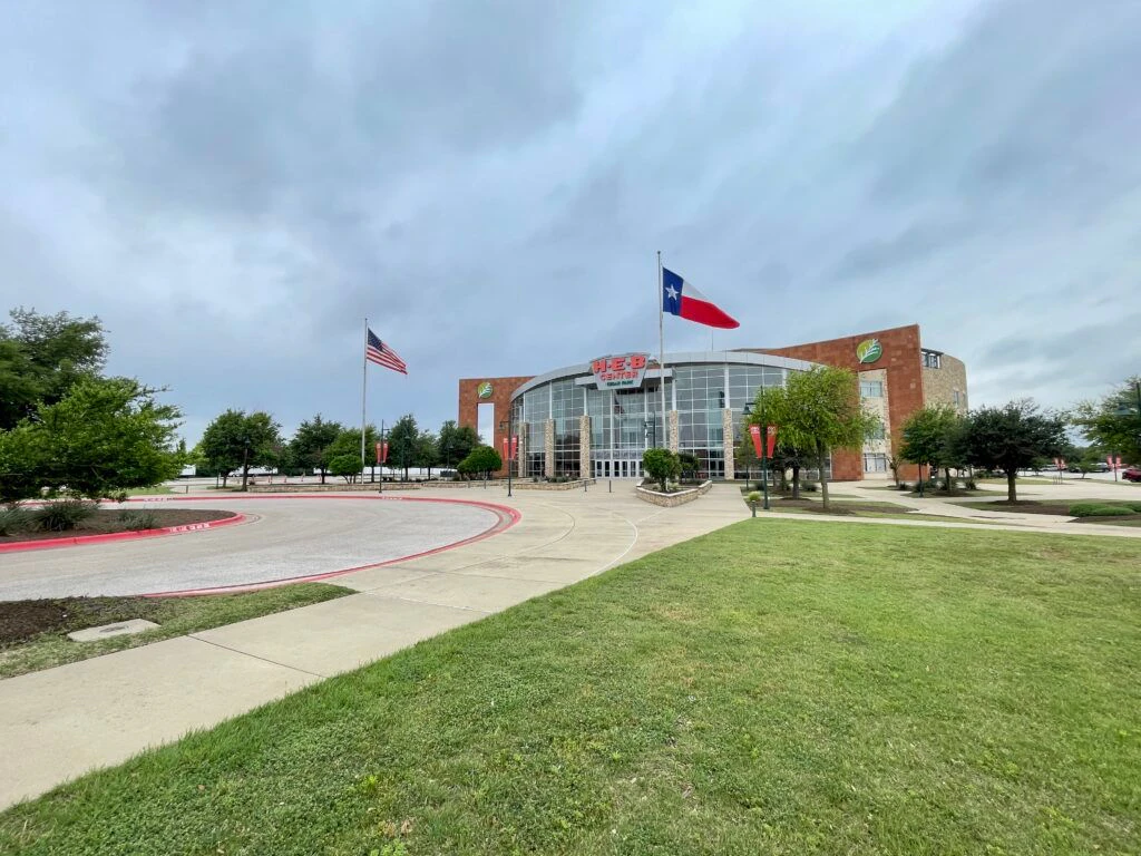 h-e-b-center-at-cedar-park-004