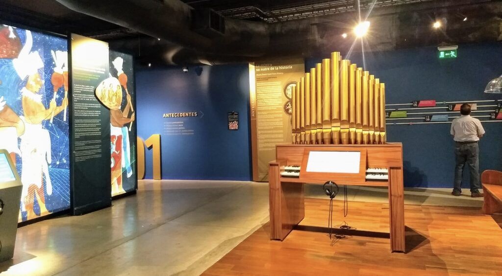 museo-palacio-de-la-musica-004