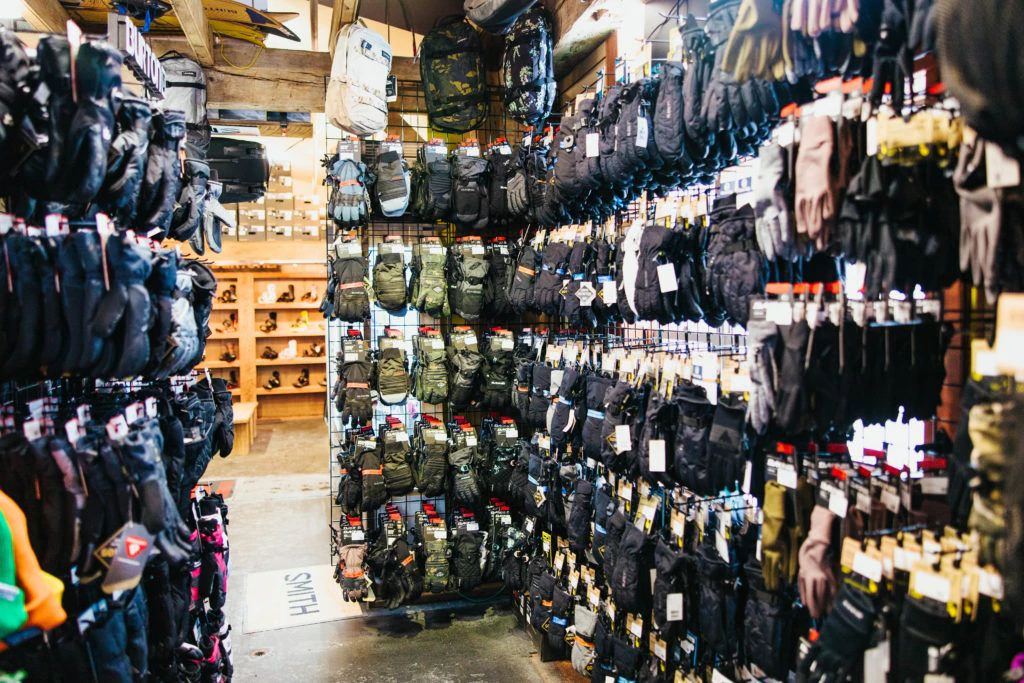 elk-river-snowboard-and-ski-rentals-006