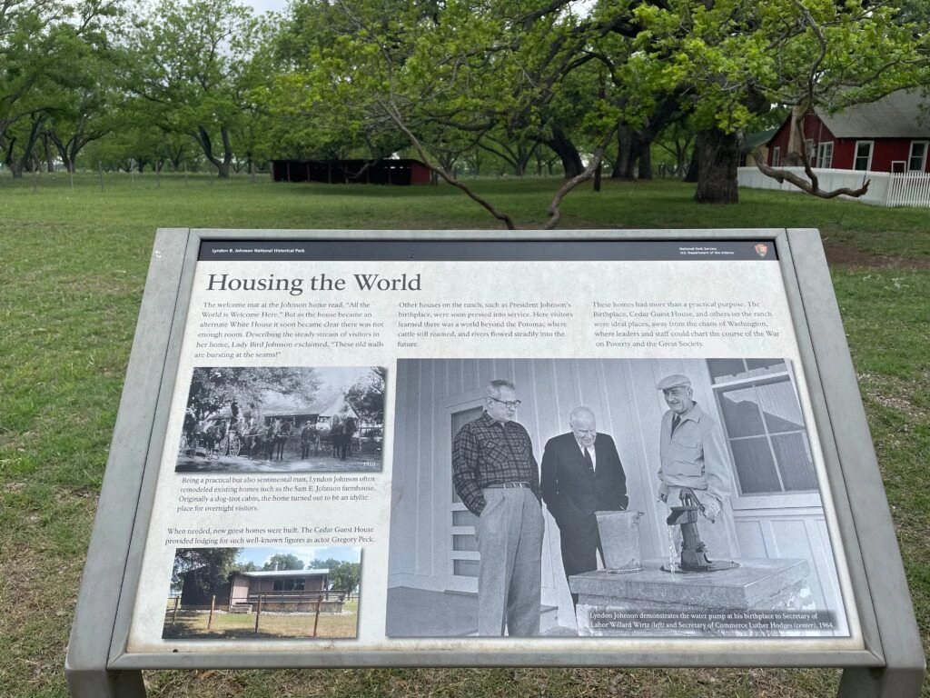 lyndon-b-johnson-national-historical-park-visitor-center-and-park-headquarters-009