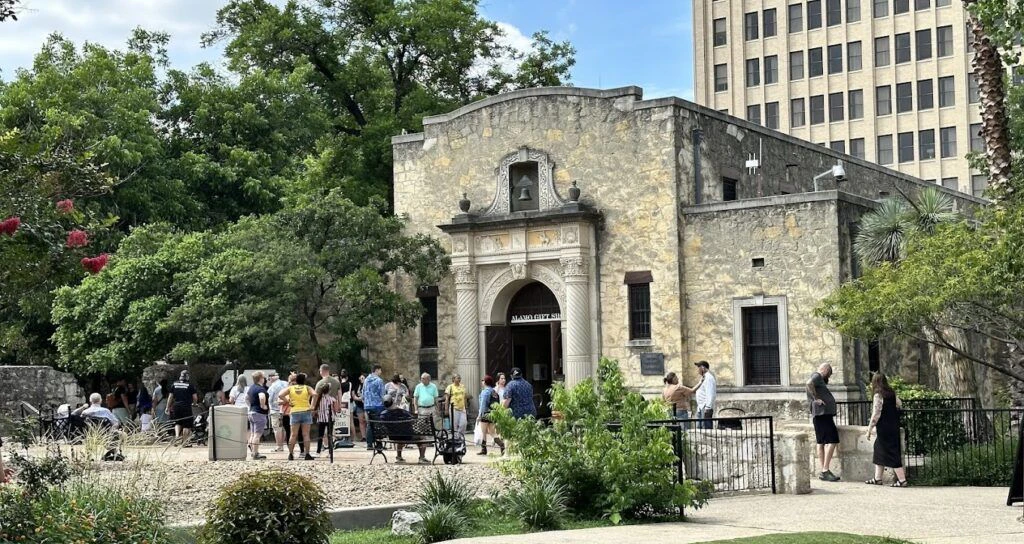 The-Alamo-TTD-SanAntonio.jpeg