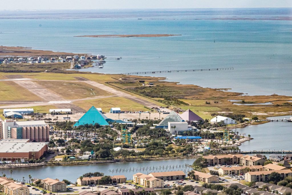 moody-gardens-pyramids-008