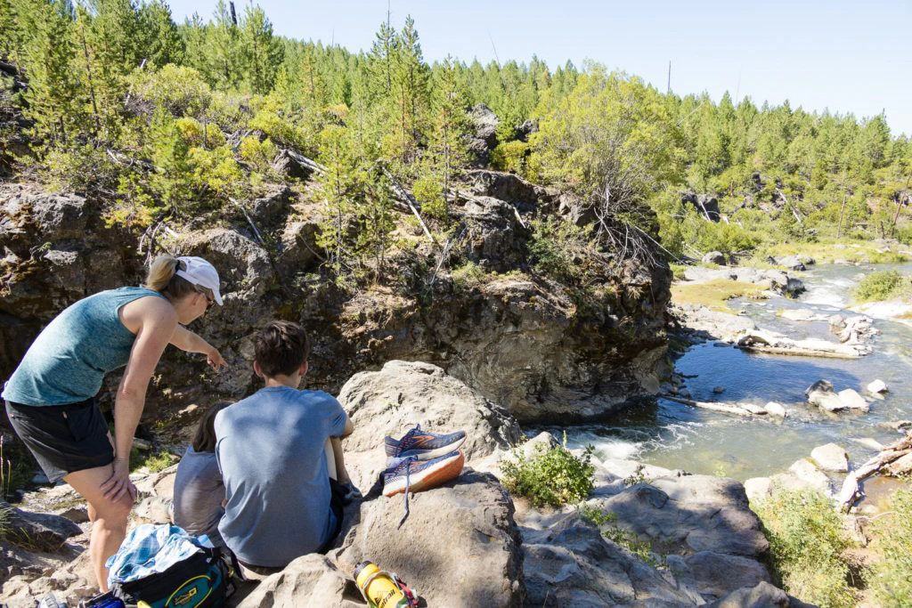 natural-water-slides-hike-and-paulina-plunge-tour-020