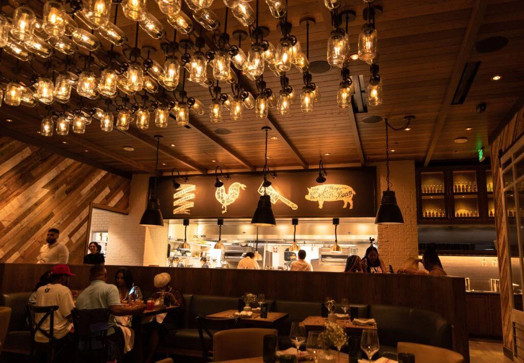 yardbird-table-and-bar-004