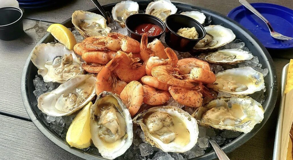 pinchy-s-lobster-rawbar-004