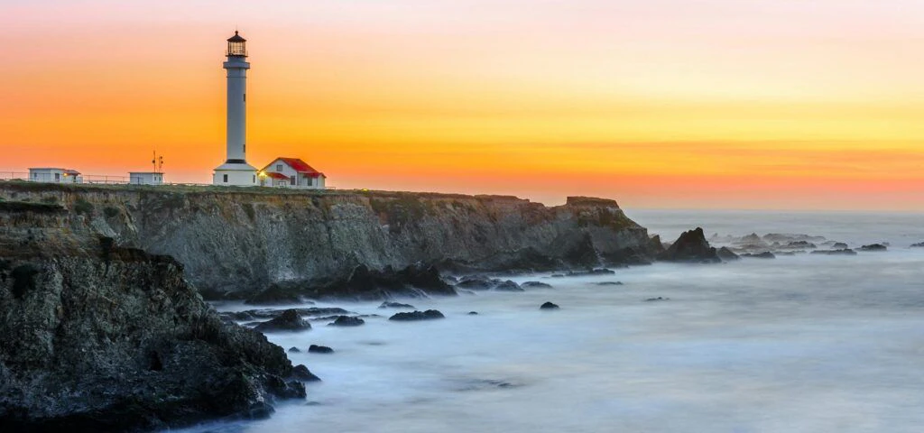 california-lighthouse-001