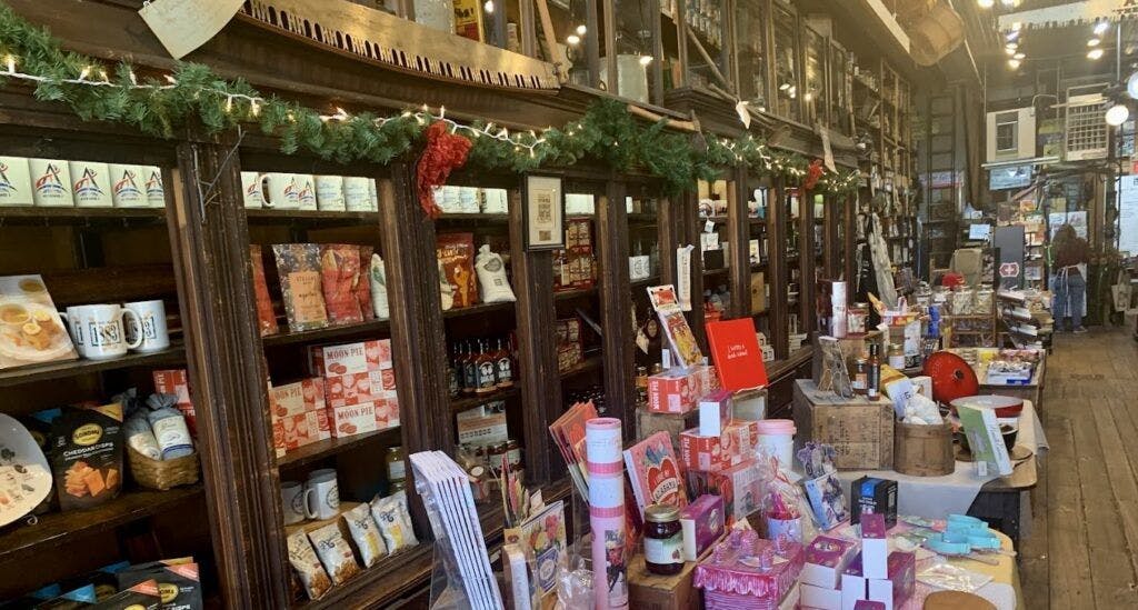 harrison-brothers-hardware-002