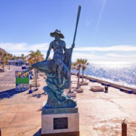 El Camaronero - Shrimp Fisherman Statue