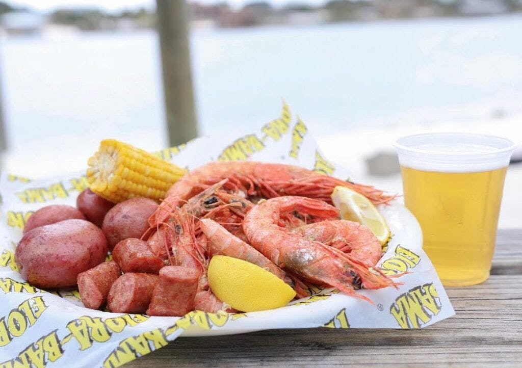 the-flora-bama-yacht-club-002