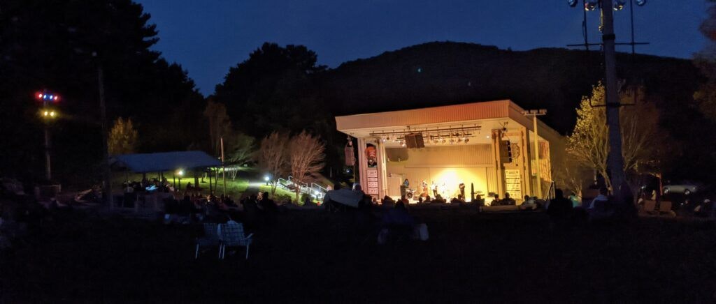 the-crooked-road-004