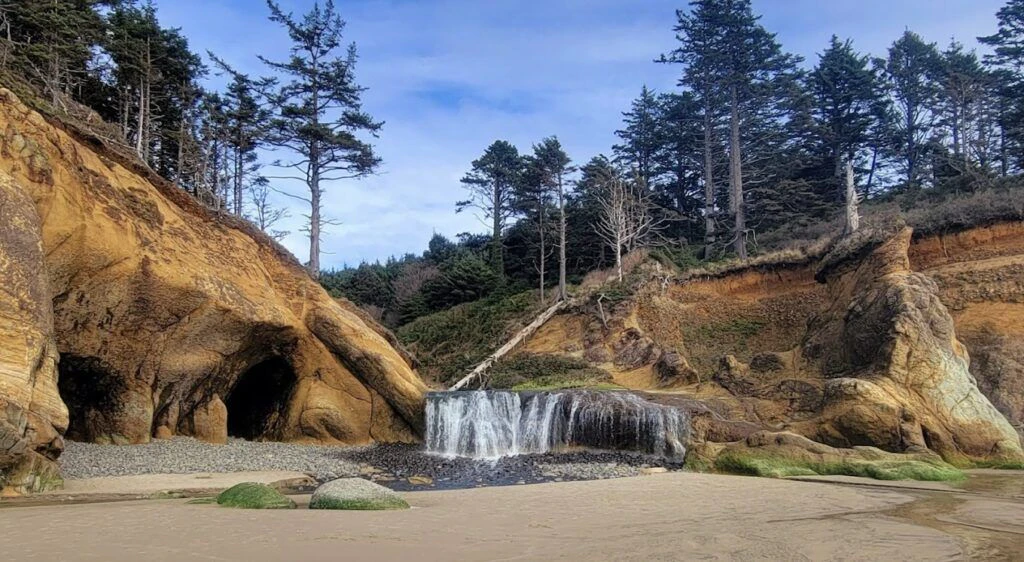 hug-point-recreation-site-001