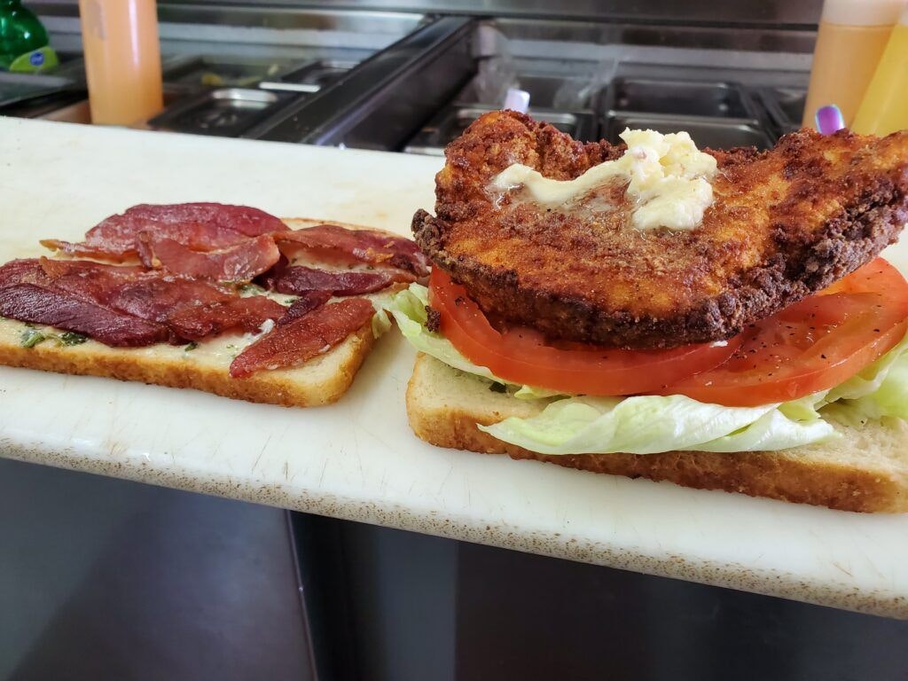 otto-s-food-cart-004