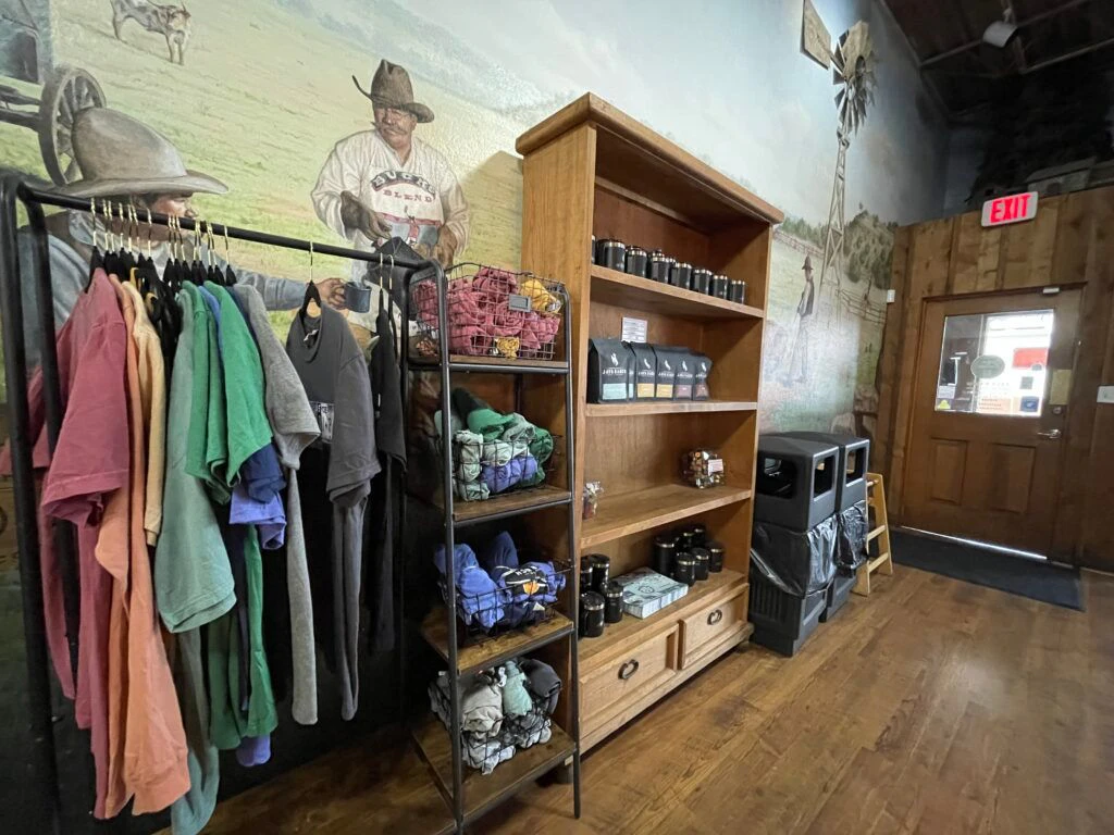 java-ranch-coffee-and-provisions-009