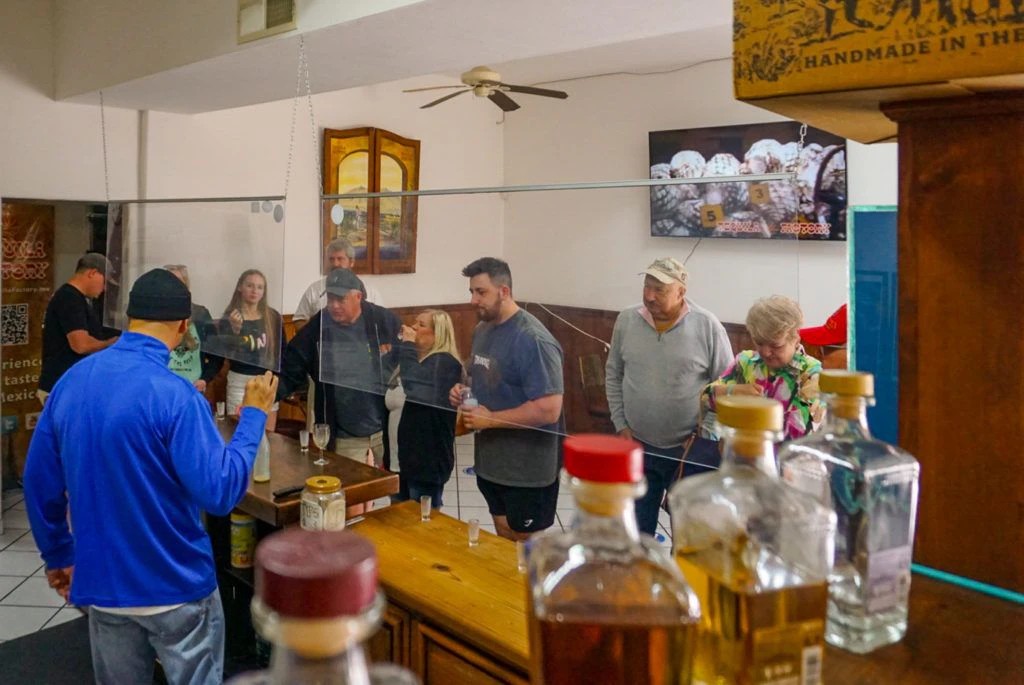 tequila-factory-005