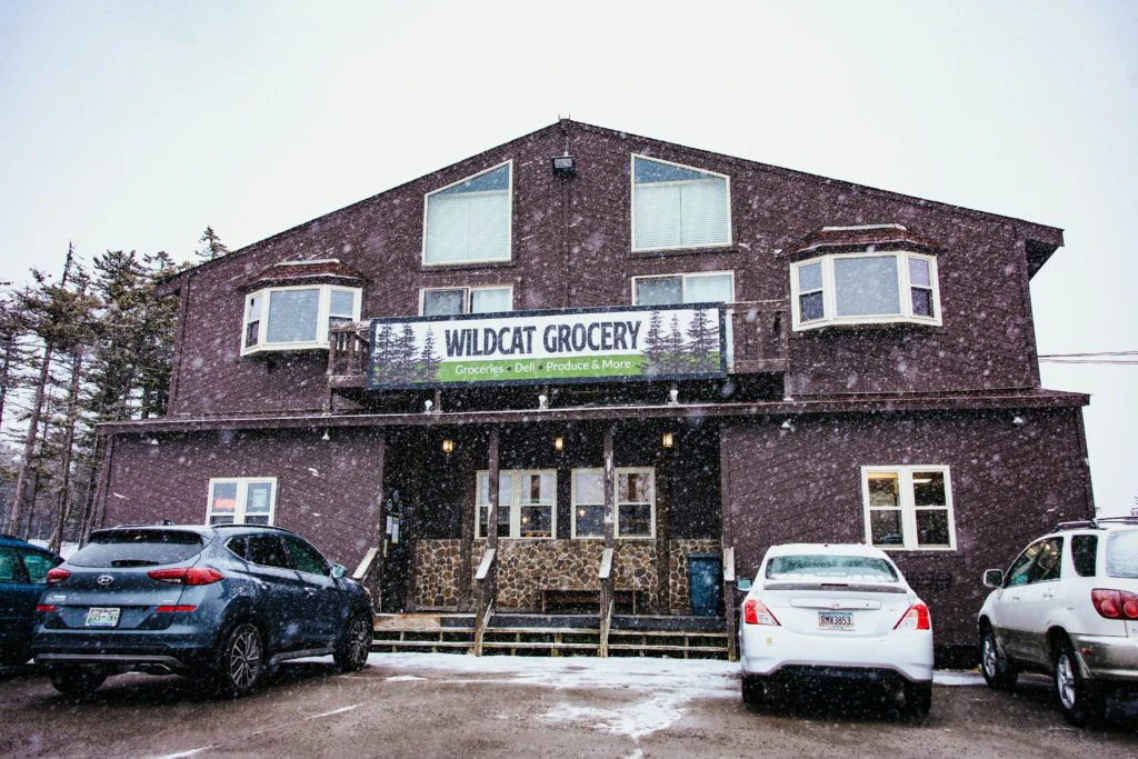 wildcat-grocery-002
