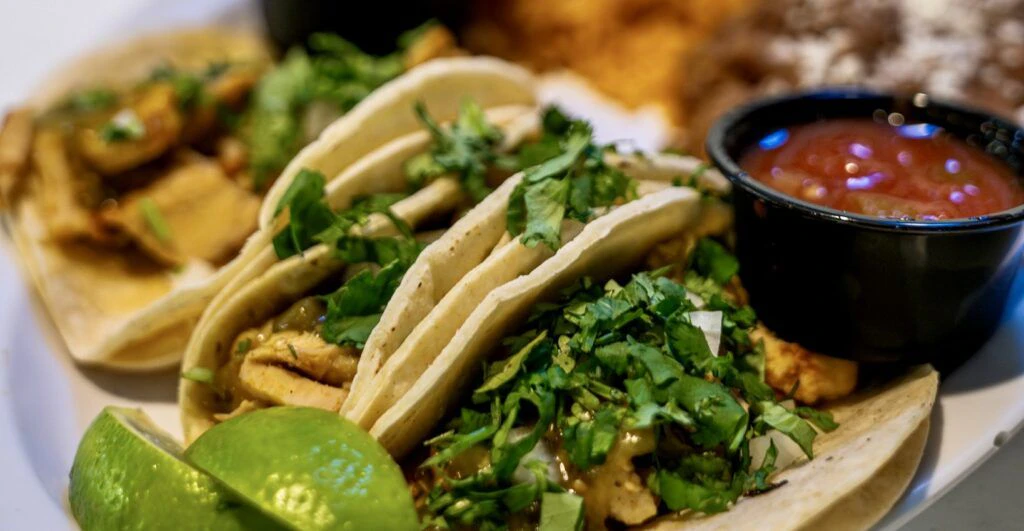 terrace-lakes-restaurant-002