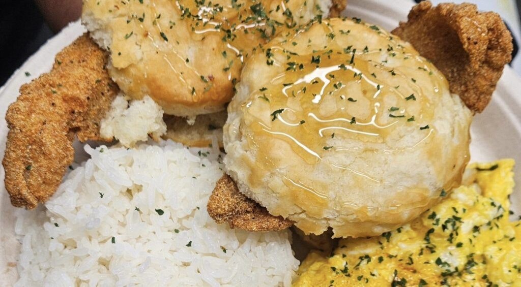 eggxactly-breakfast-and-deli-003