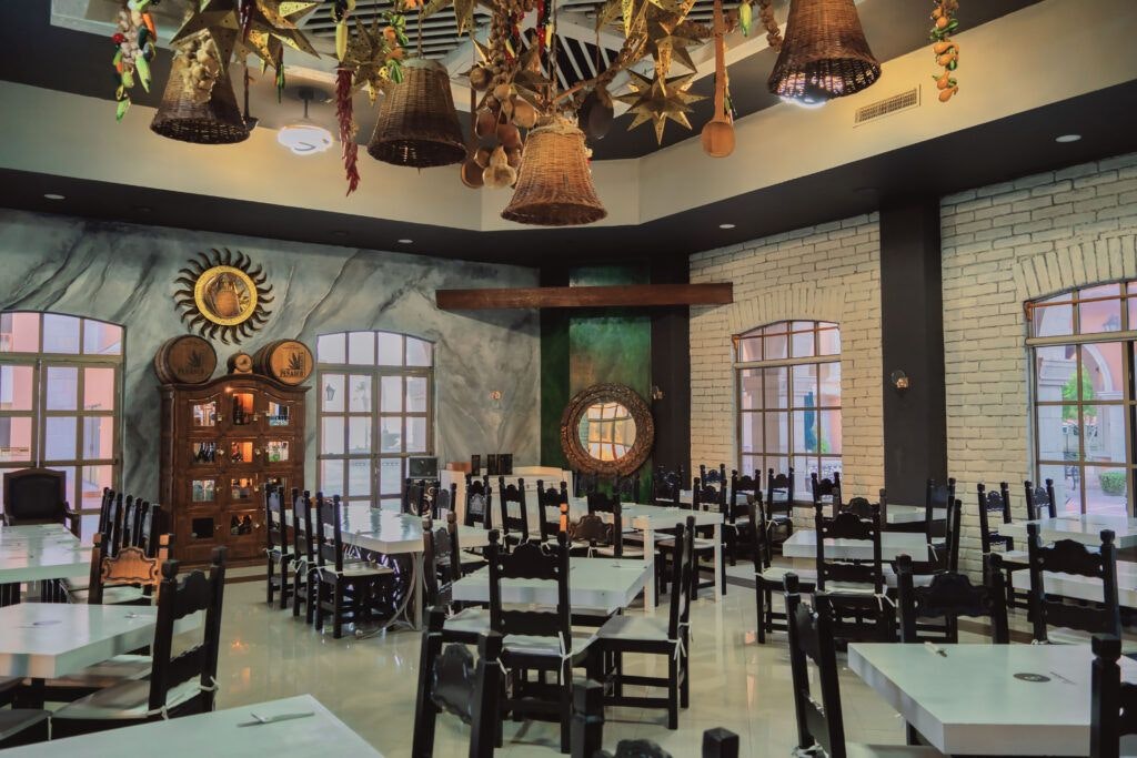 emiliano-s-sport-bar-024