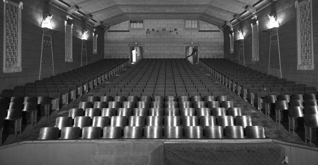 egyptian-theatre-003