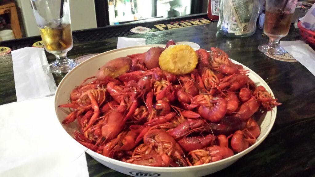 tiki-beach-bar-and-grill-002