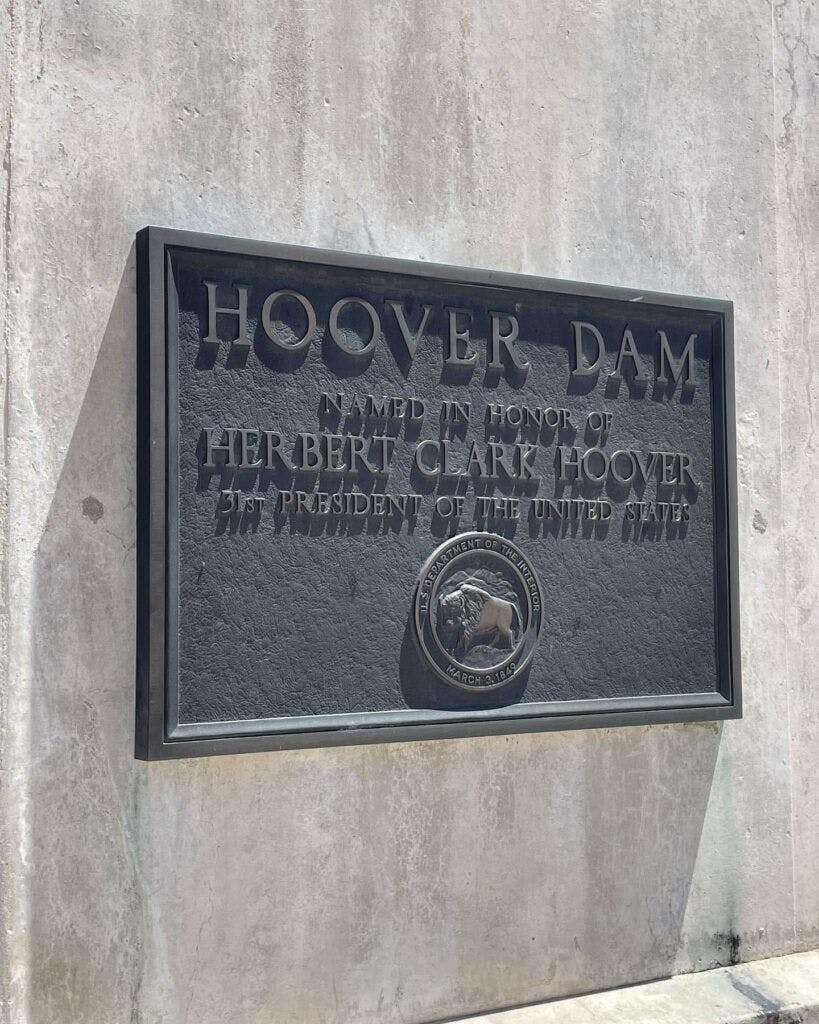 hoover-dam-visitor-center-002