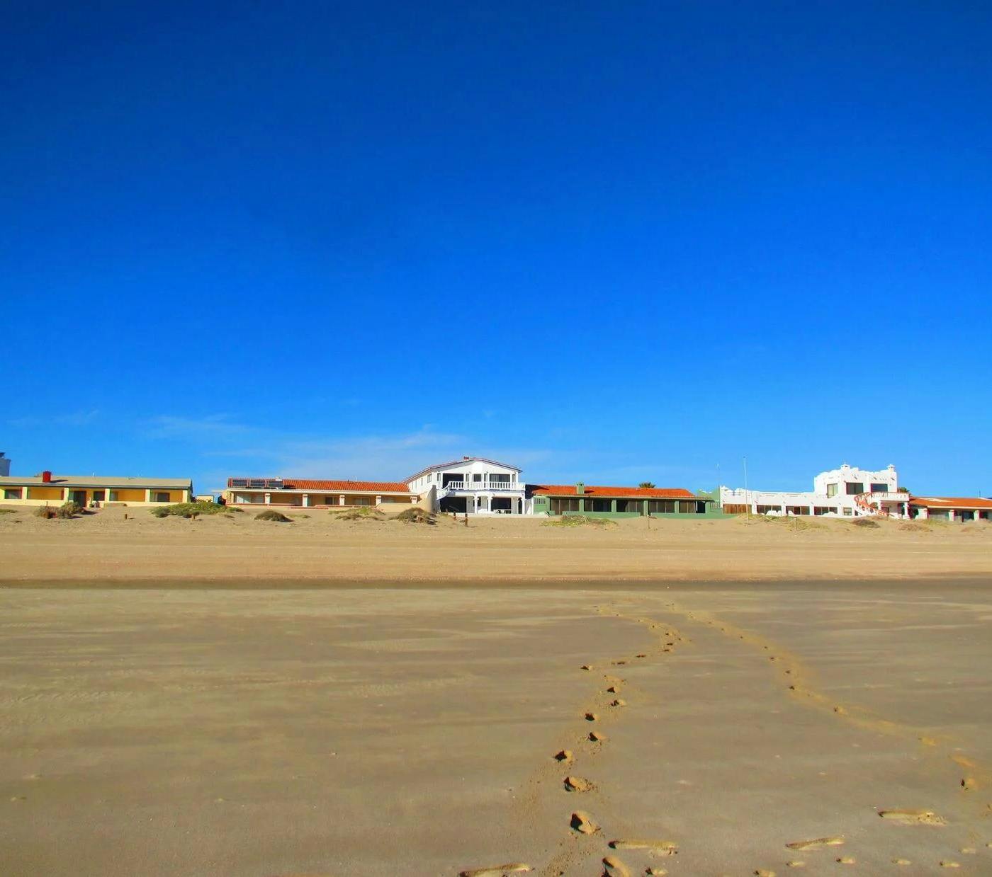 Playa Encanto