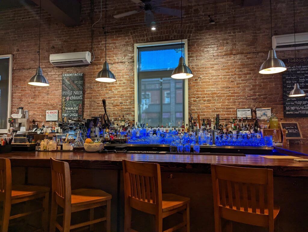 nebbiolo-restaurant-and-wine-bar-003