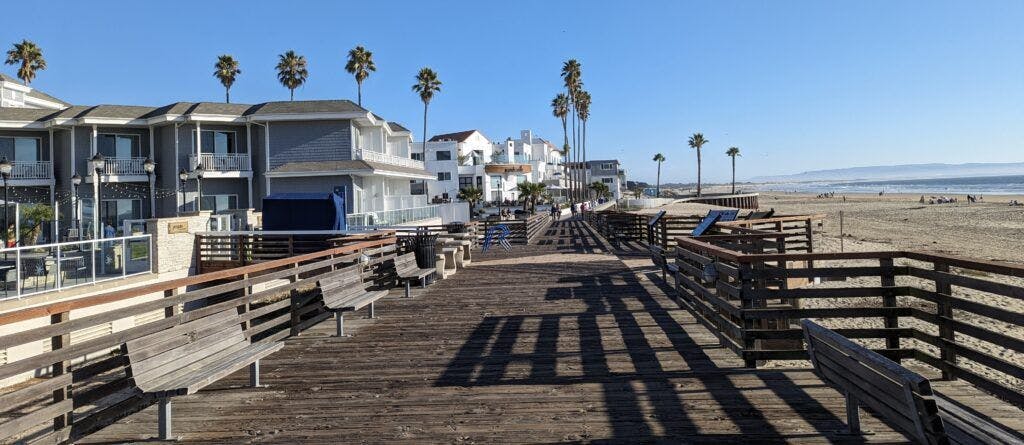 pismo-beach-walkway-and-boardwalk-002