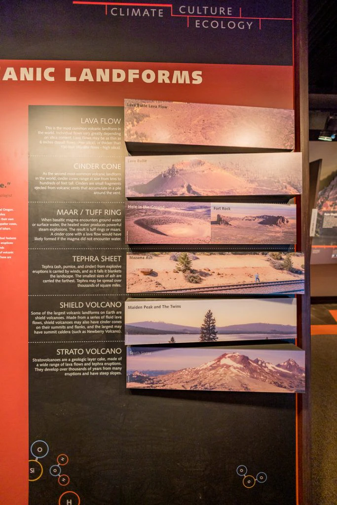 lava-butte-and-lands-visitor-center-008