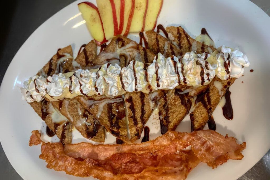 delicias-restaurante-y-cafeteria-006