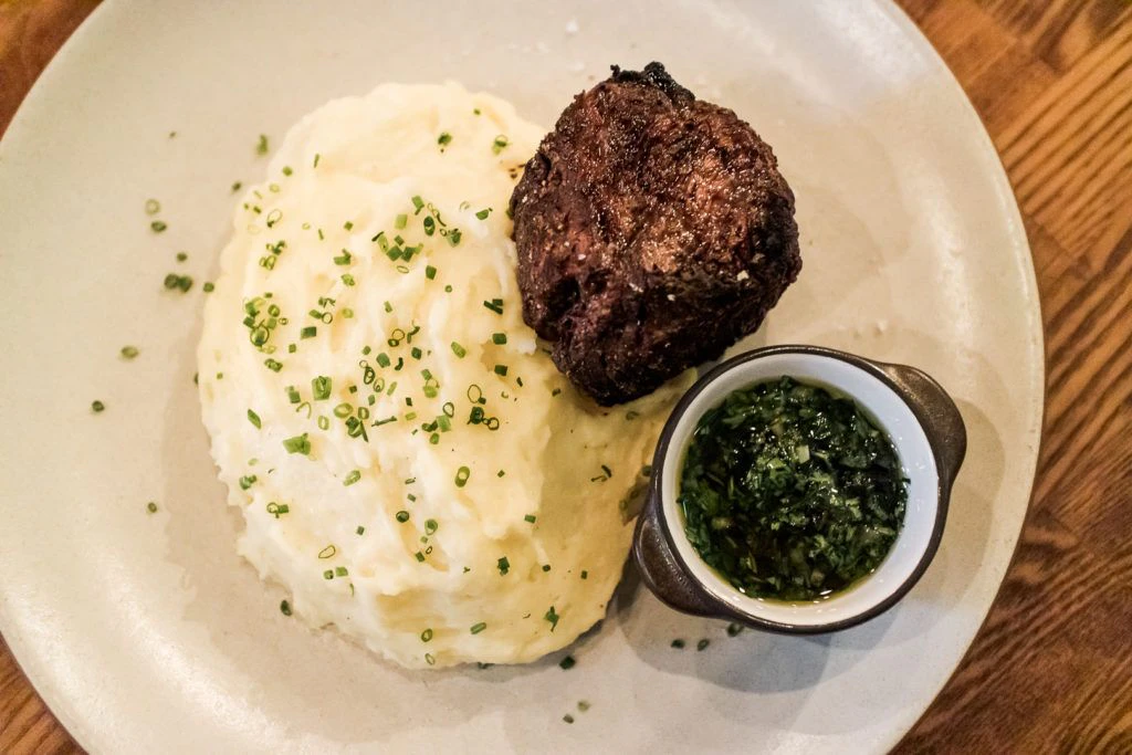 campground-restaurant-027