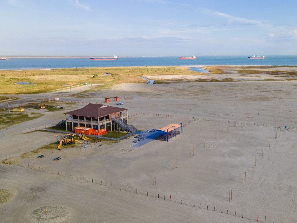 r-a-apffel-park-east-beach-002