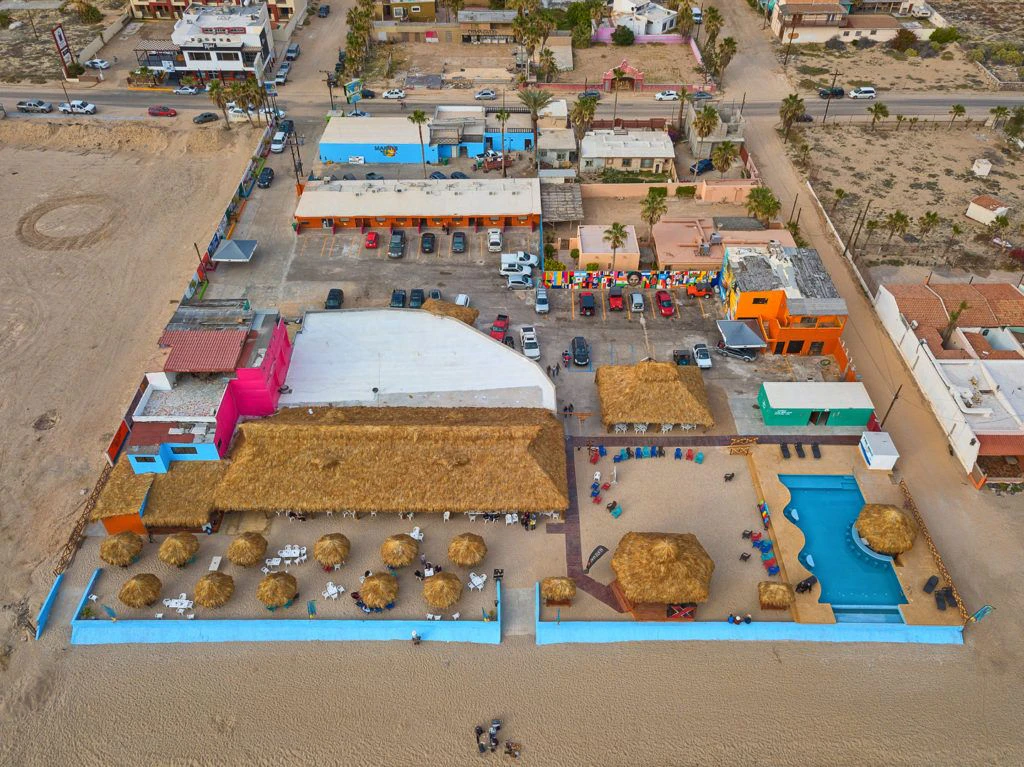 manny-s-beach-club-022