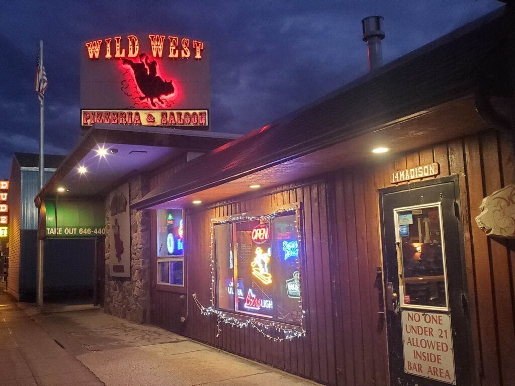 Wild West Pizzeria & Saloon