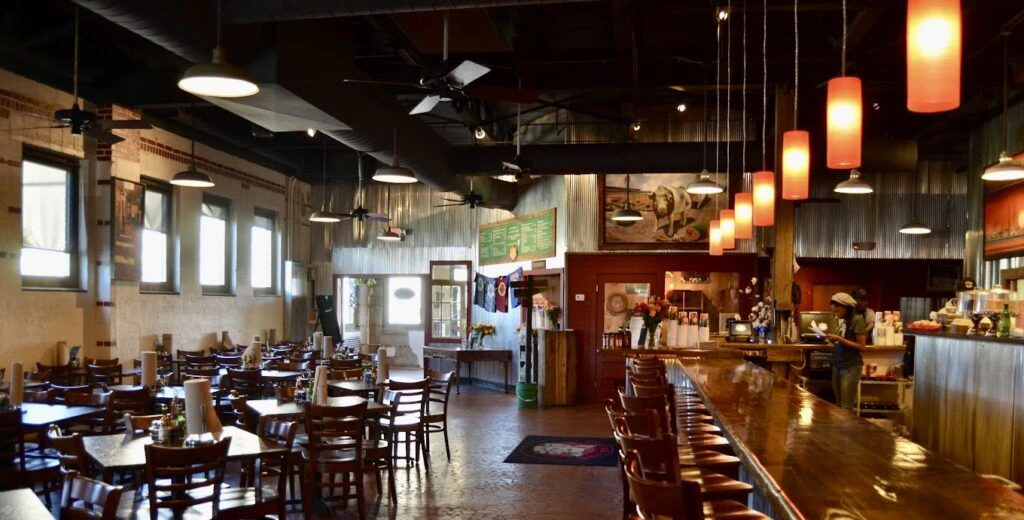 central-bbq-downtown-001